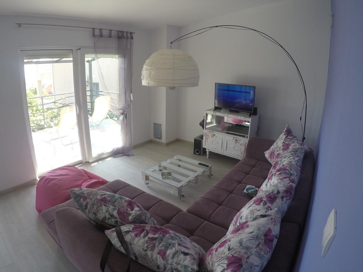 Holiday Home Free Your Mind Dobra Voda Esterno foto